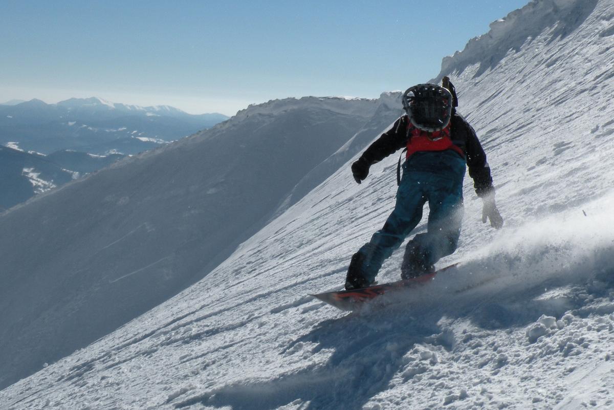 Podkarpatská Rus - snowboarding a lyžování