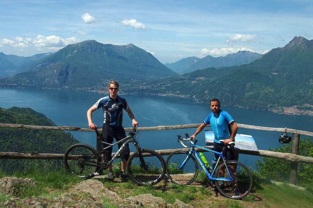 Hory a jezera Lombardie na kole