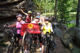 Skalní města Adršpachu a Broumovska na kole