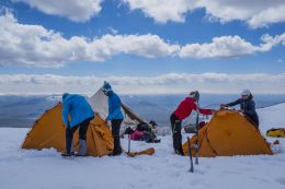 Táboření v BC na Araratu (cca 3450 m)