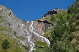 Vodopády z Fontaines pétrifiantes