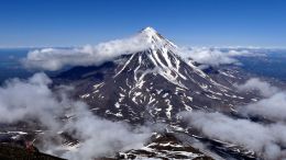 Pohled na Korjatskou sopku