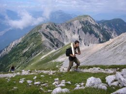 Karavaky: výstup na Stol