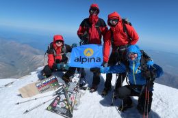 Na hlavním, západním vrcholu Elbrusu (5 642 m) 