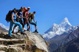 Everest trek