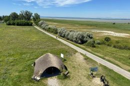 Neziderské jezero na kole