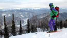 Volba sjezdové trasy až k řece v údolí