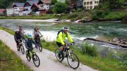 Jezera Solné komory na kole