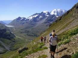 Turistika ve švýcarských Alpách
