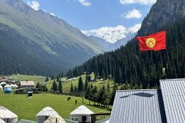 Kyrgyzstán - treking v Ťan-Šanu