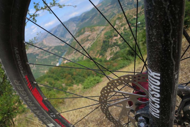 MTB v Albánii