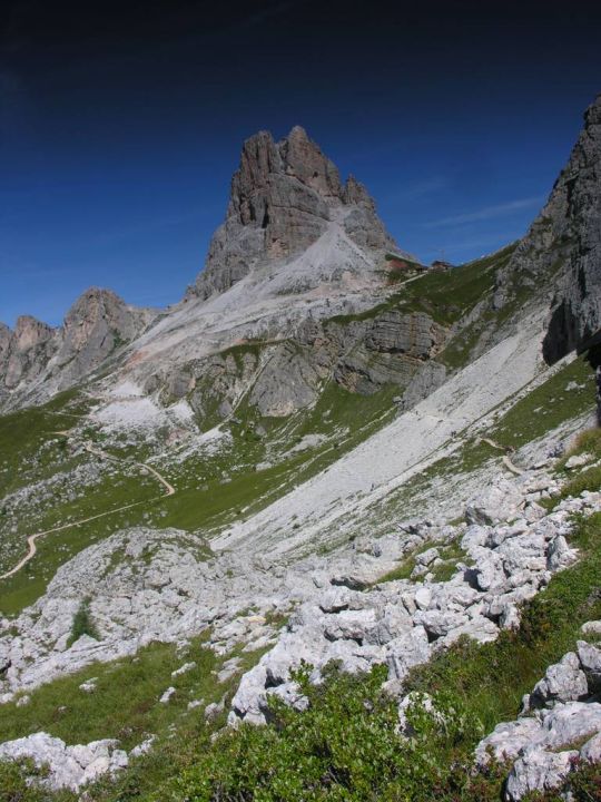 Averau