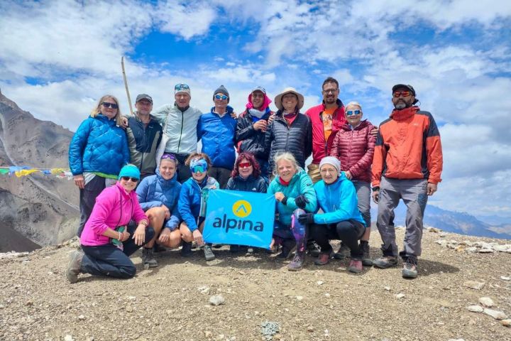 V sedle Dung dung la (4590m)