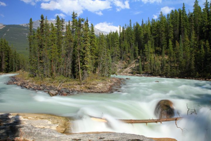 Vodopády Sunwapta falls