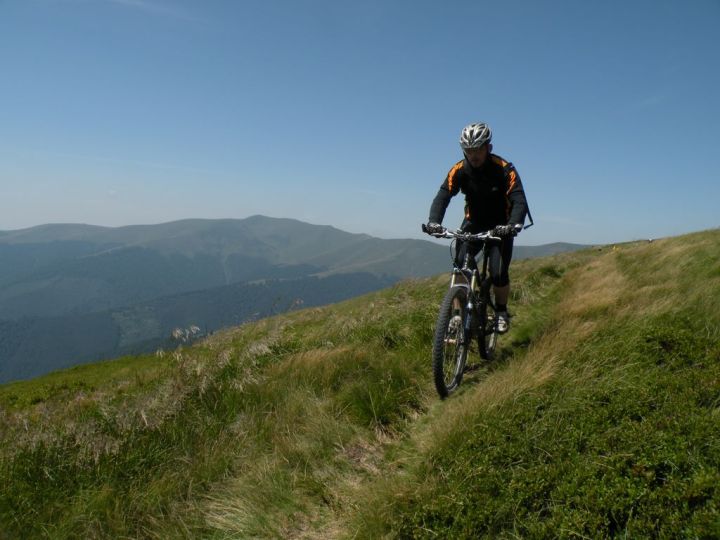 MTB singletracky po podkarpatských poloninách